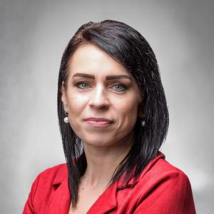 Veronika Ferková, realitný maklér Poprad, RealVEA